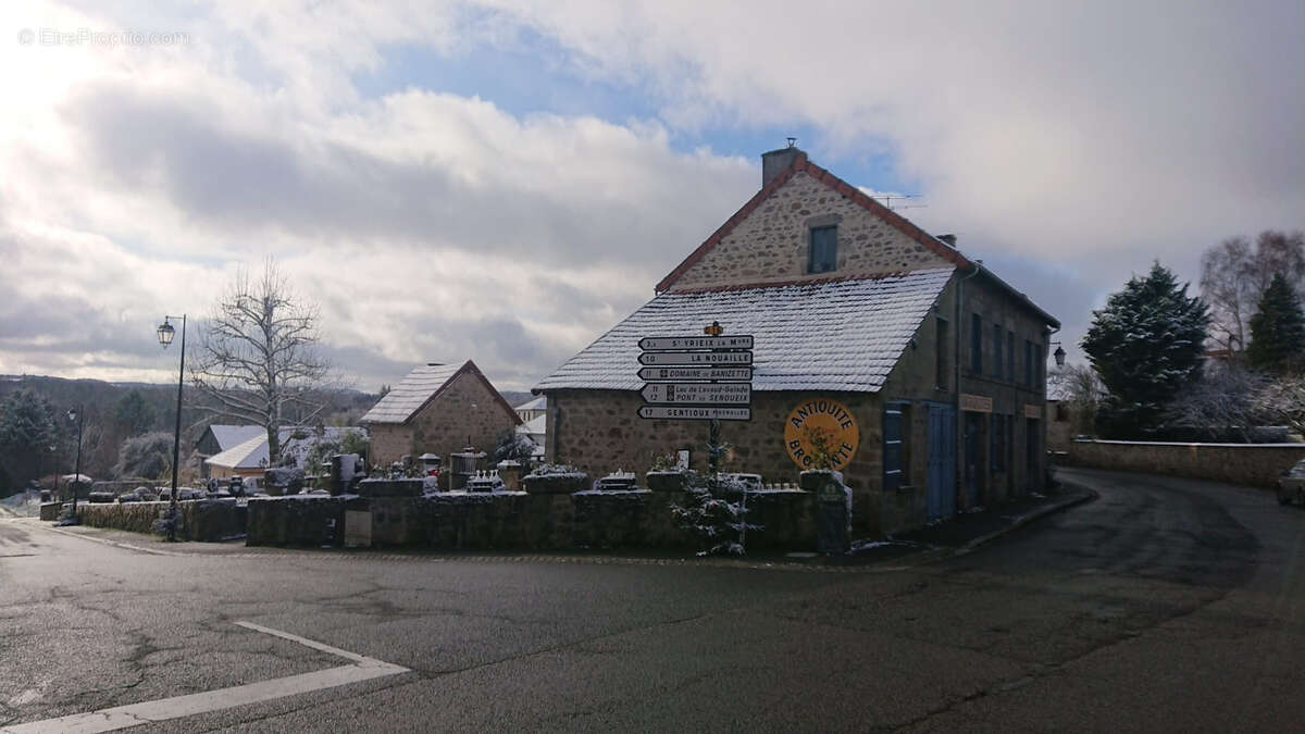 Maison à VALLIERE