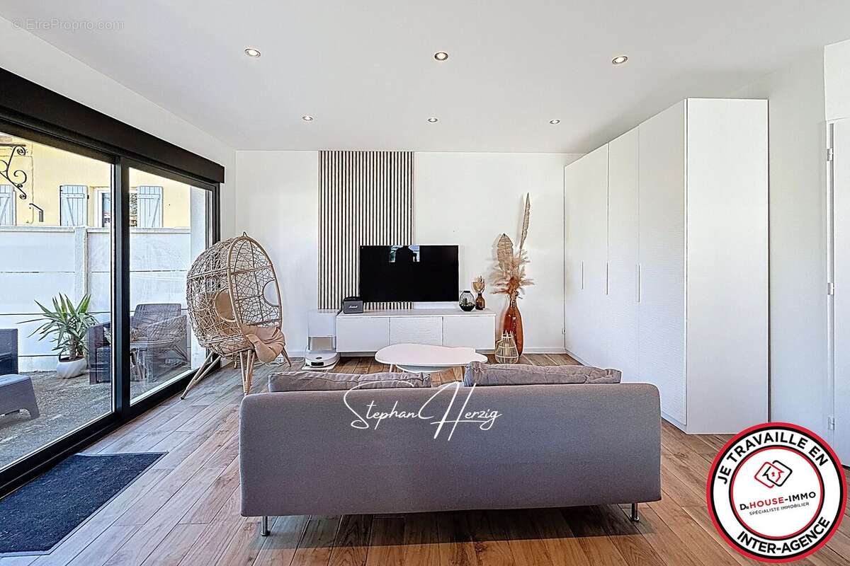 Maison à VILLENAVE-D'ORNON