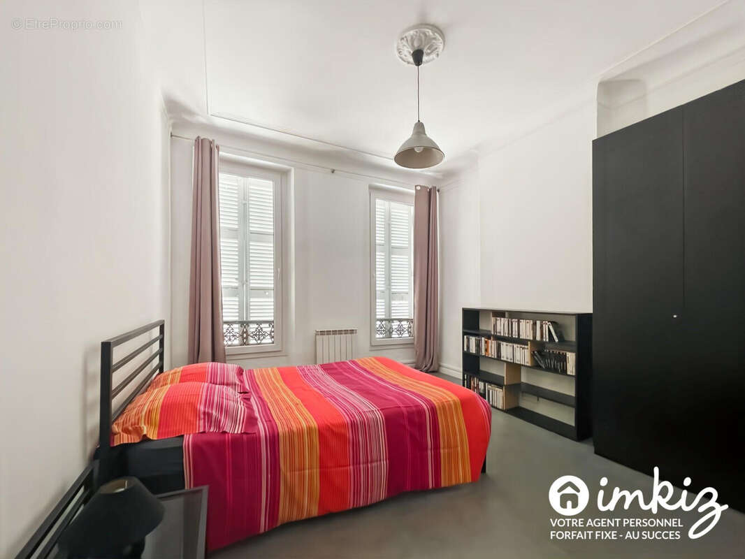 Appartement à MARSEILLE-6E
