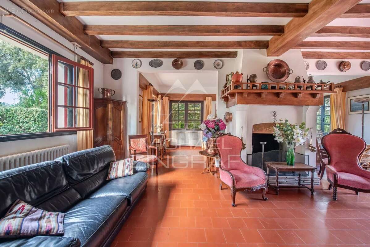 Maison à LE BOUSCAT