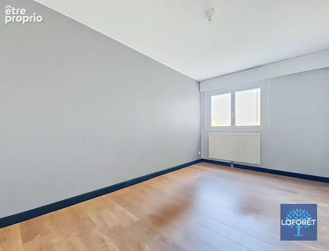 Appartement La Roche Sur Yon 4 pièce(s) 88 m2 - photo 7