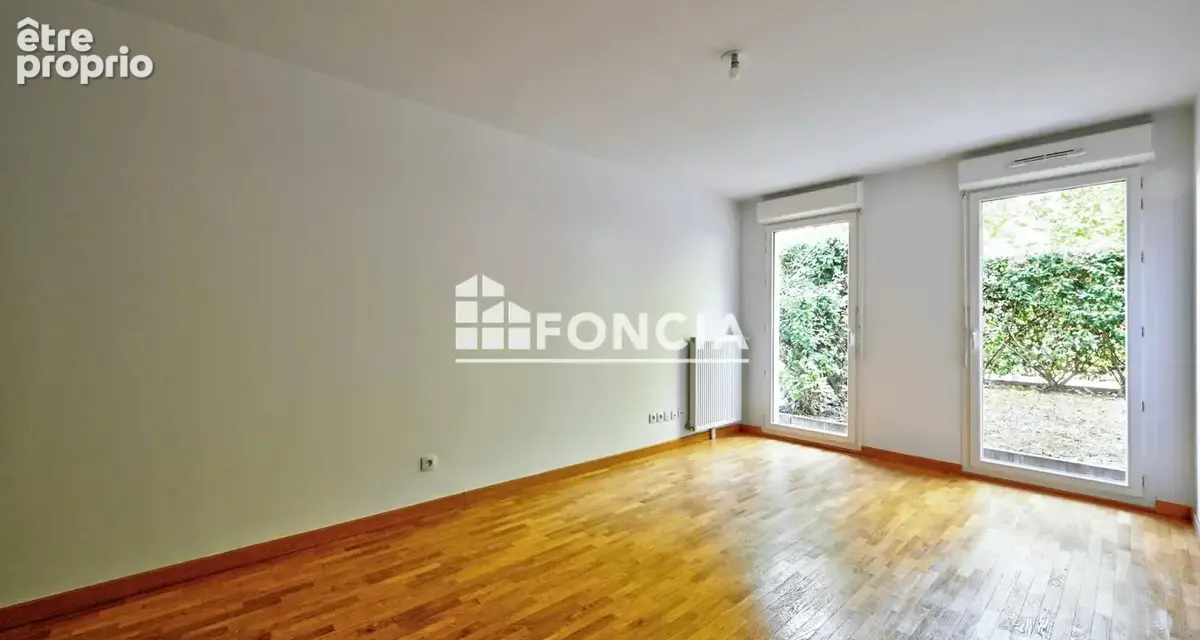 Appartement de 2 pièces avec jardin, proche des commerces et des transports - photo 2