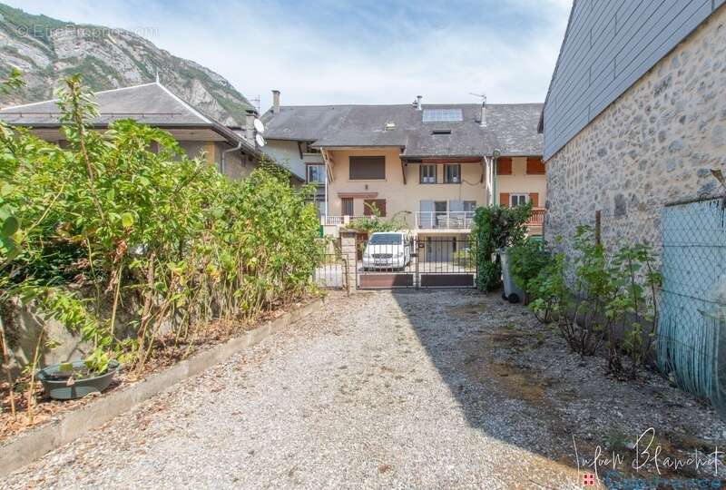 Immeuble à vendre FRANCIN (73) - photo 28