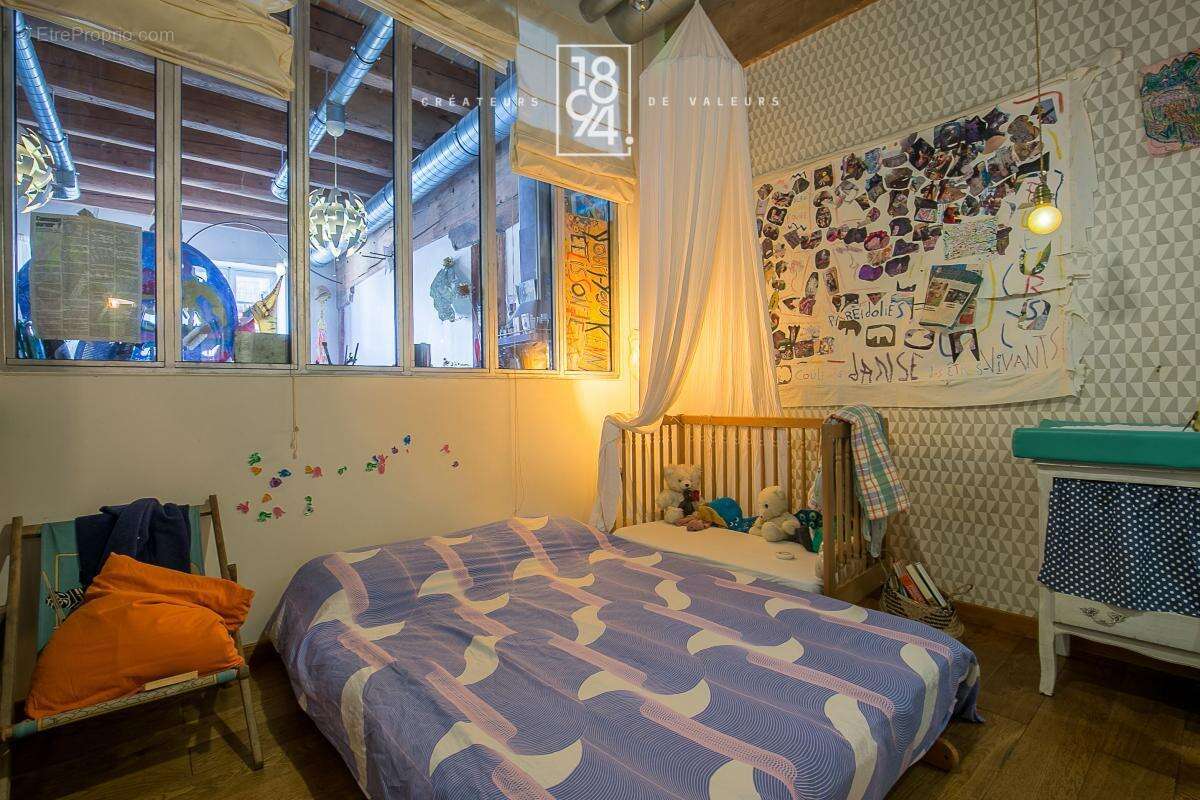 Appartement à MARSEILLE-2E