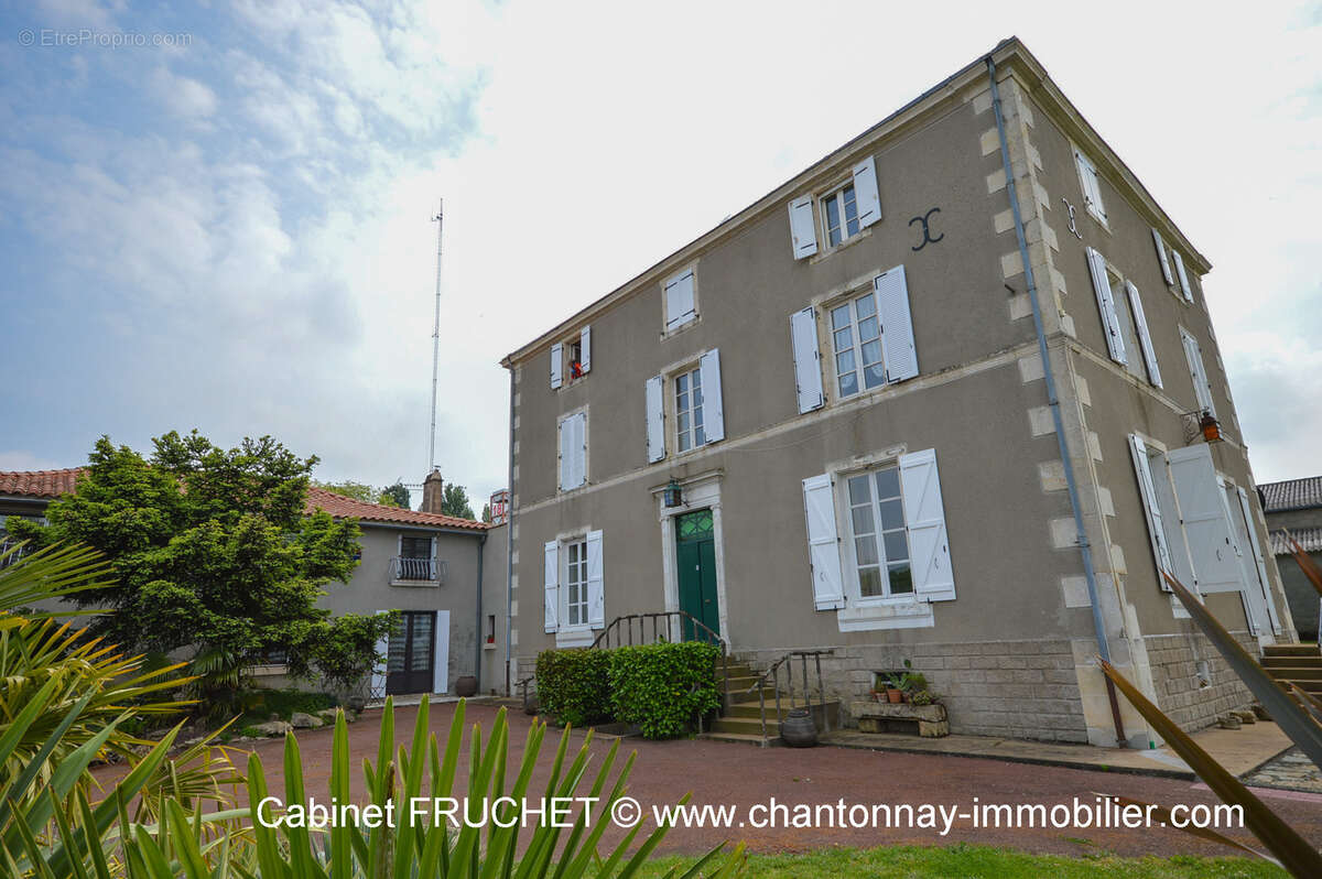 Maison à LA CHATAIGNERAIE