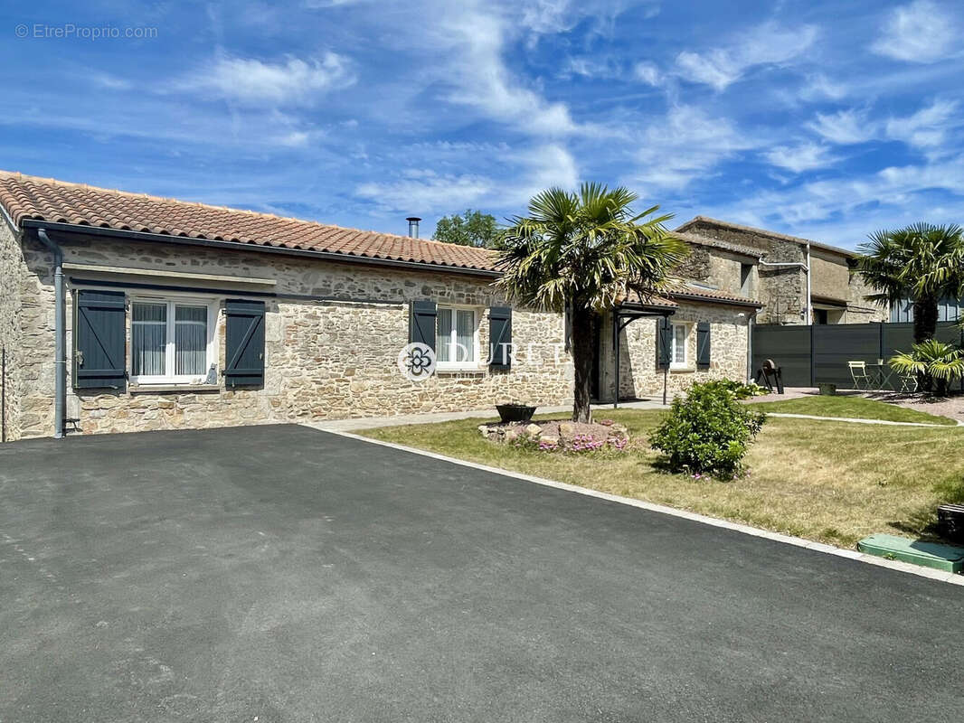 Maison à MAISDON-SUR-SEVRE