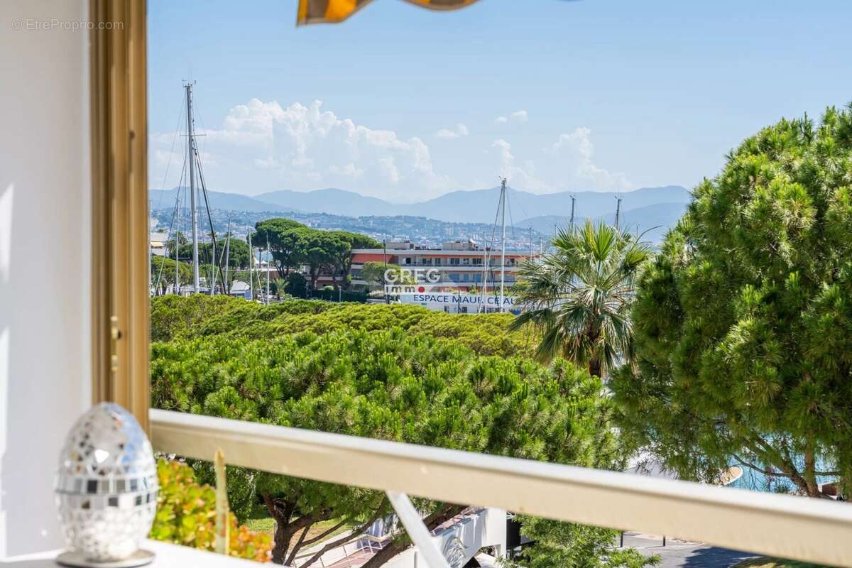 Appartement à VILLENEUVE-LOUBET