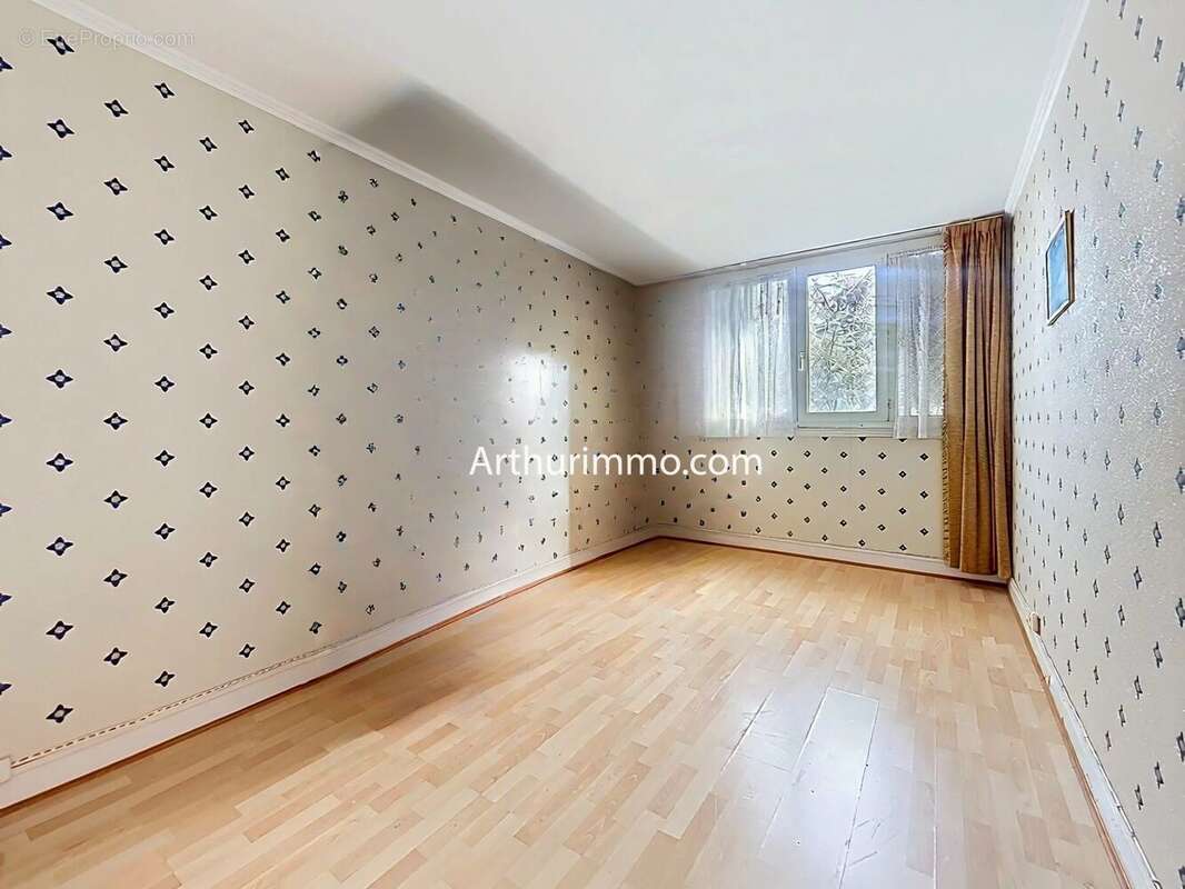 Appartement à BONNEUIL-SUR-MARNE