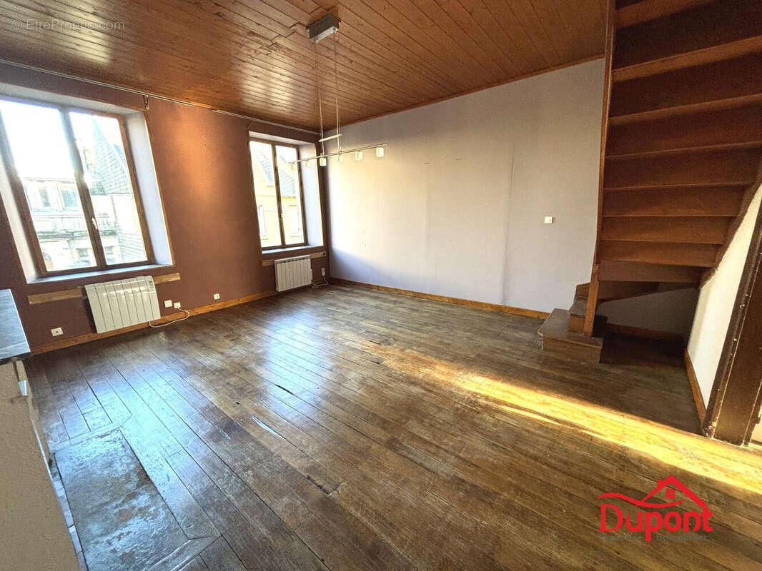 Appartement à ROCROI