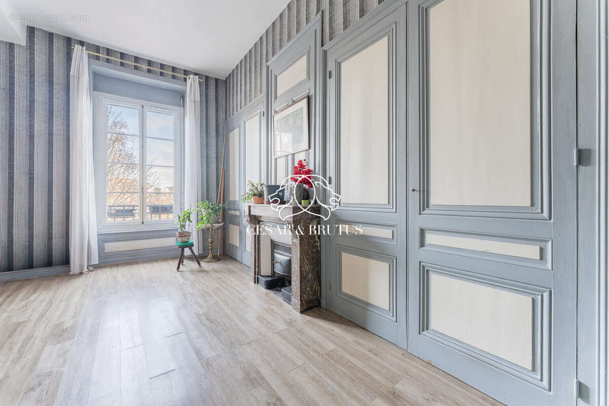 Appartement à LYON-1E