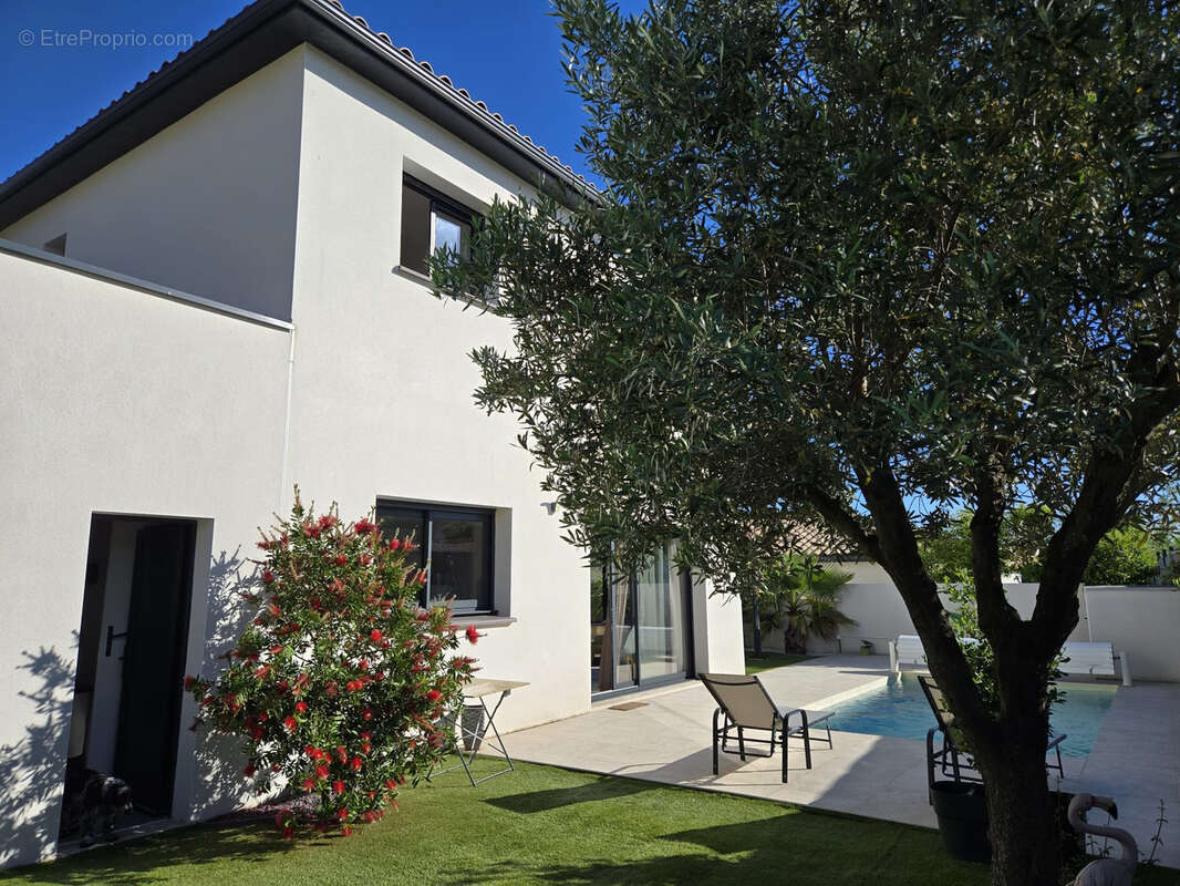 Villa 4 pieces sur 349m2 de terrain - photo 17
