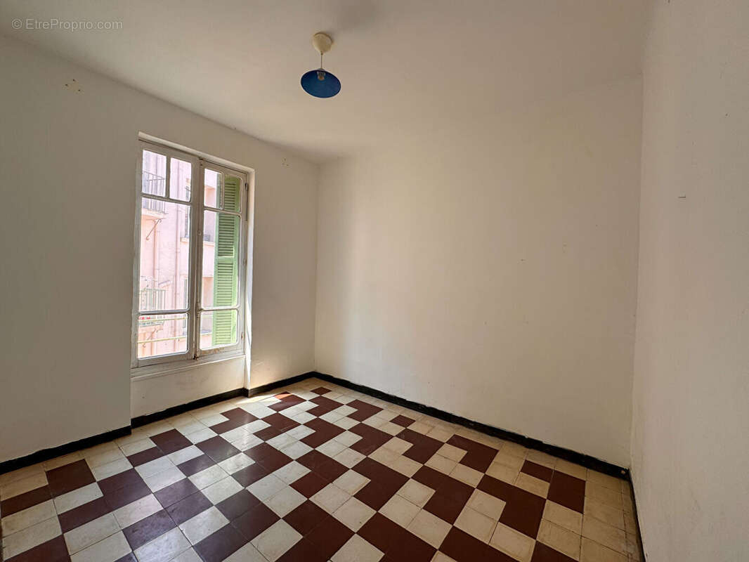 Appartement à L'ILE-ROUSSE