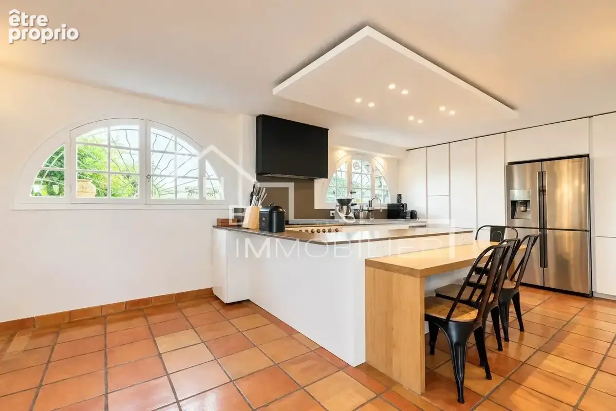 Maison 7 pièces 233 m² à vendre à Cagnes-Sur-Mer (06800) - photo 10