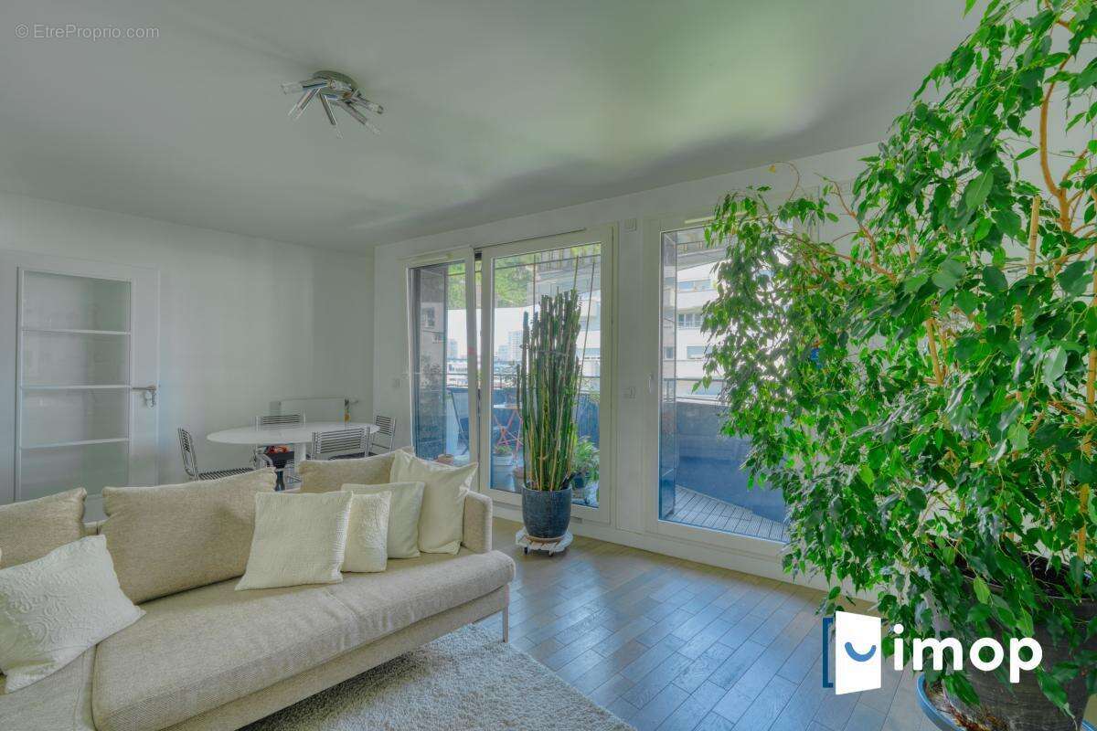 Appartement à PARIS-13E