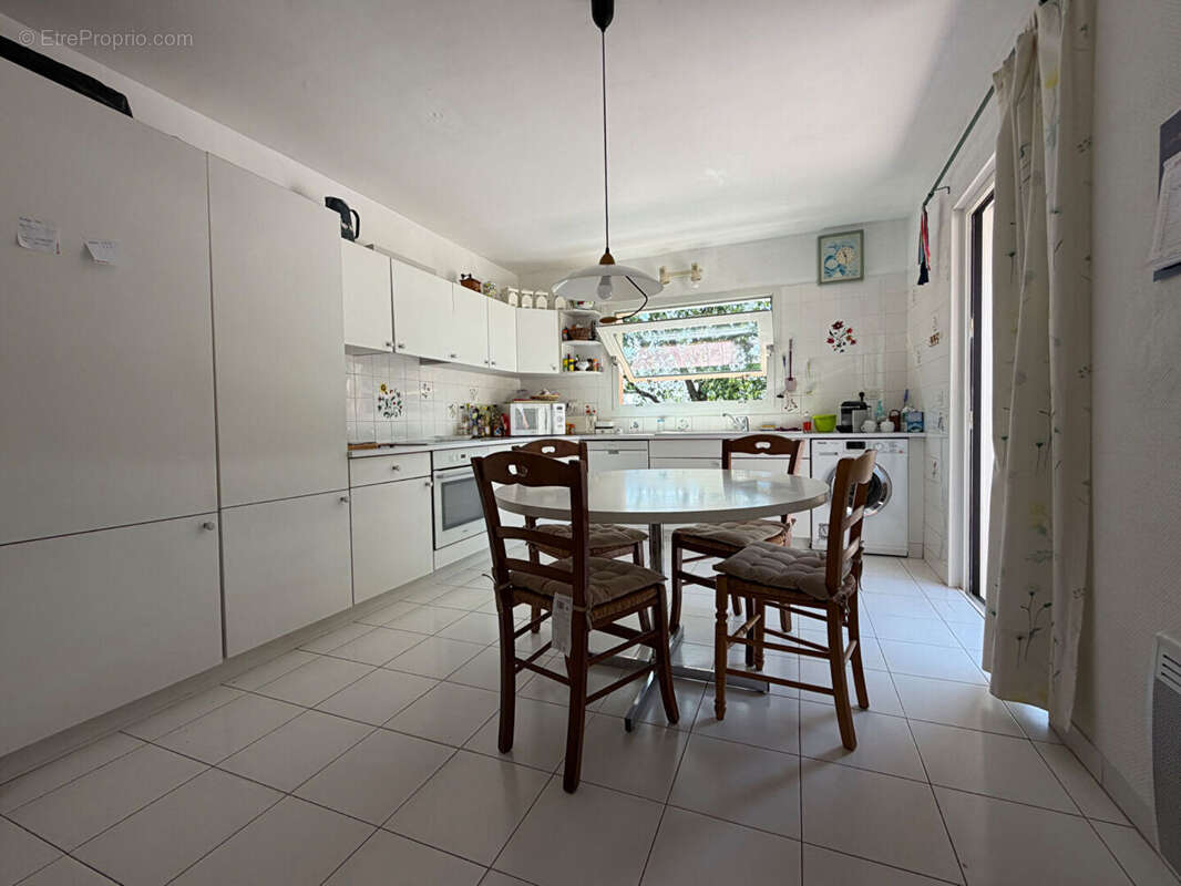 LA GAUDE VILLAGE - Maison individuelle 5 Pièces avec PISCINE - photo 4