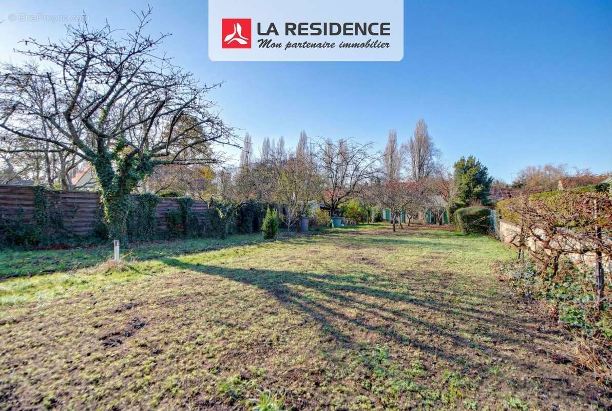 Maison à VERNEUIL-SUR-SEINE