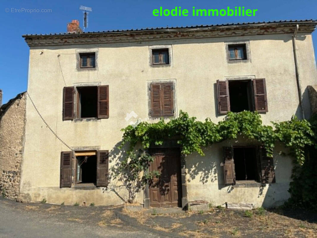 Maison à LA CHOMETTE