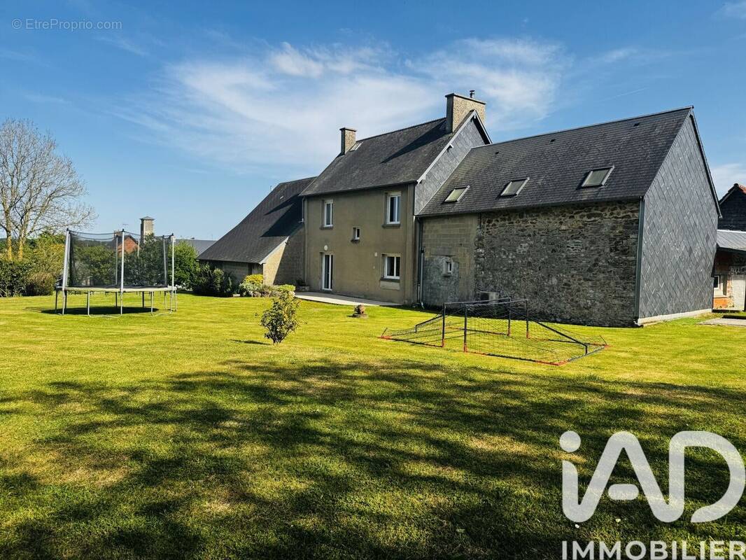 Photo 1 - Maison à CAVIGNY