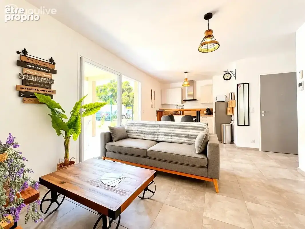 Proche de cervione – charmant t2 meublé avec jardin privatif et terrasse - photo 3