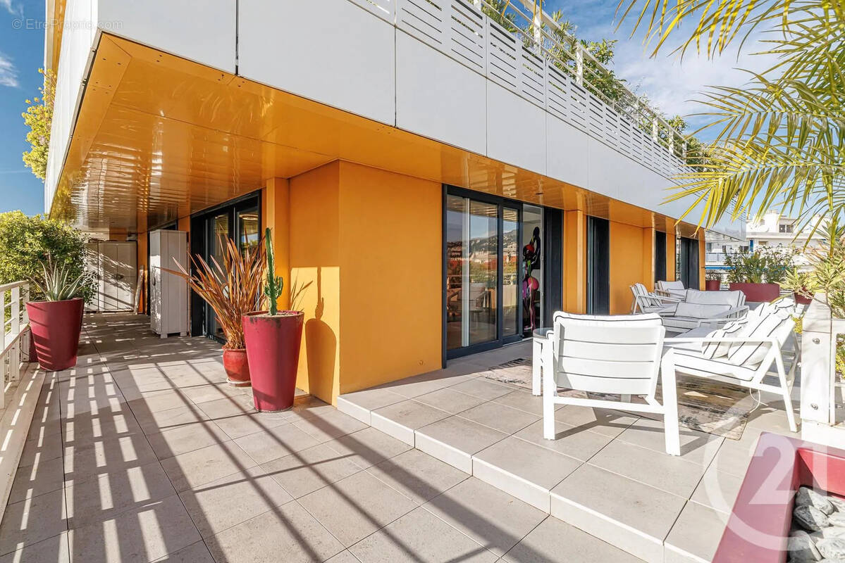Appartement à NICE