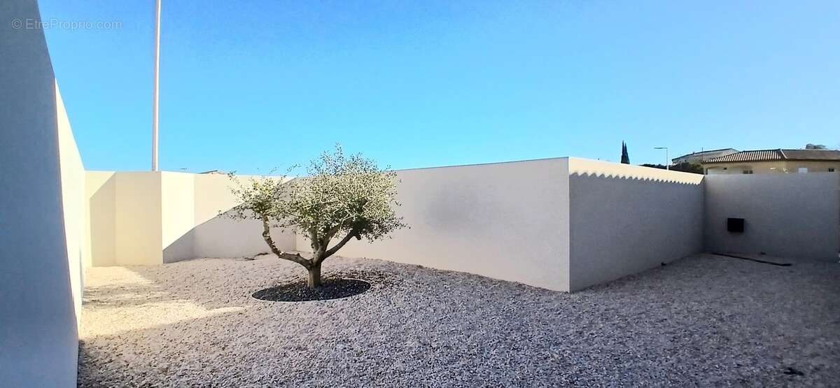 Maison à CESSENON-SUR-ORB