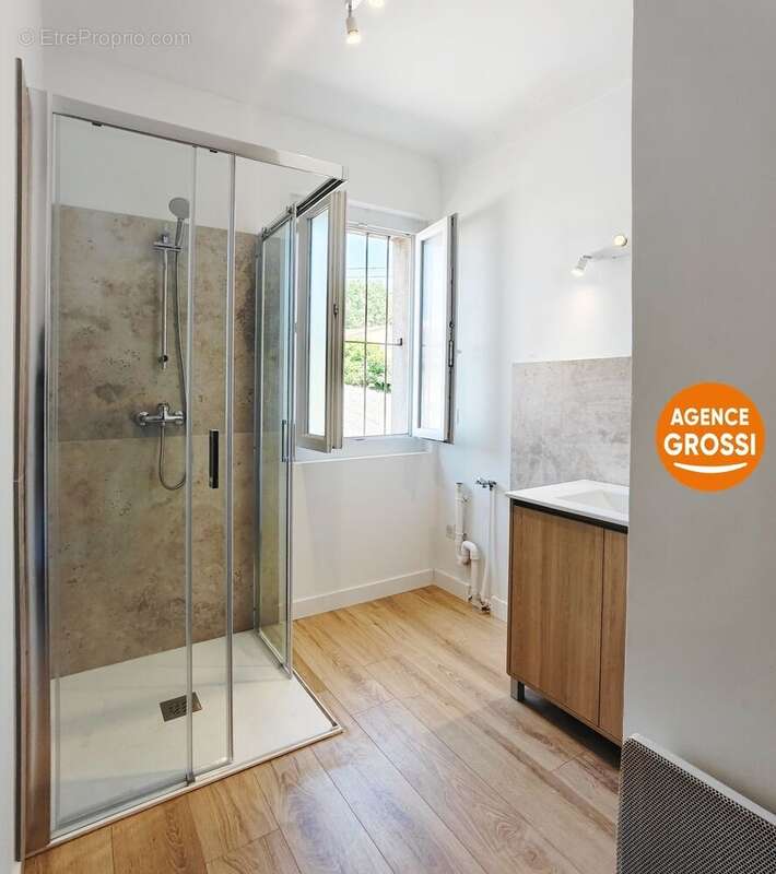 Appartement 54 m² à Salernes  - photo 3