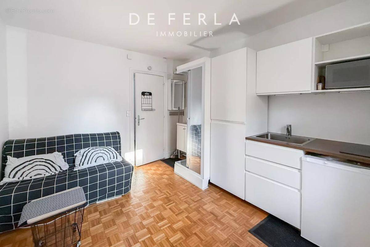 Appartement à PARIS-15E