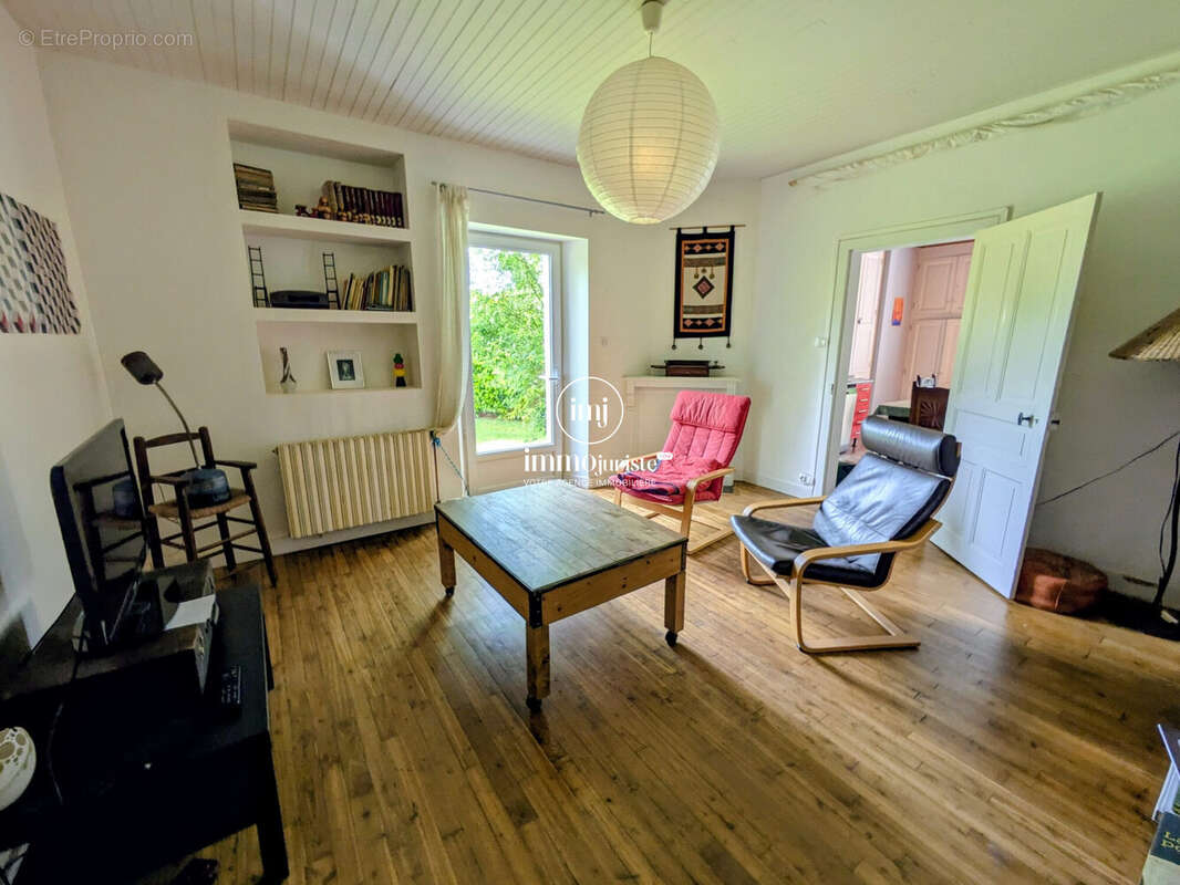 Maison à ROCHECHOUART