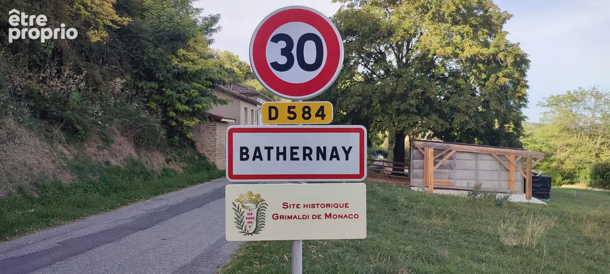 Maison en pierre rénovée avec vue panoramique à Bathernay - photo 15