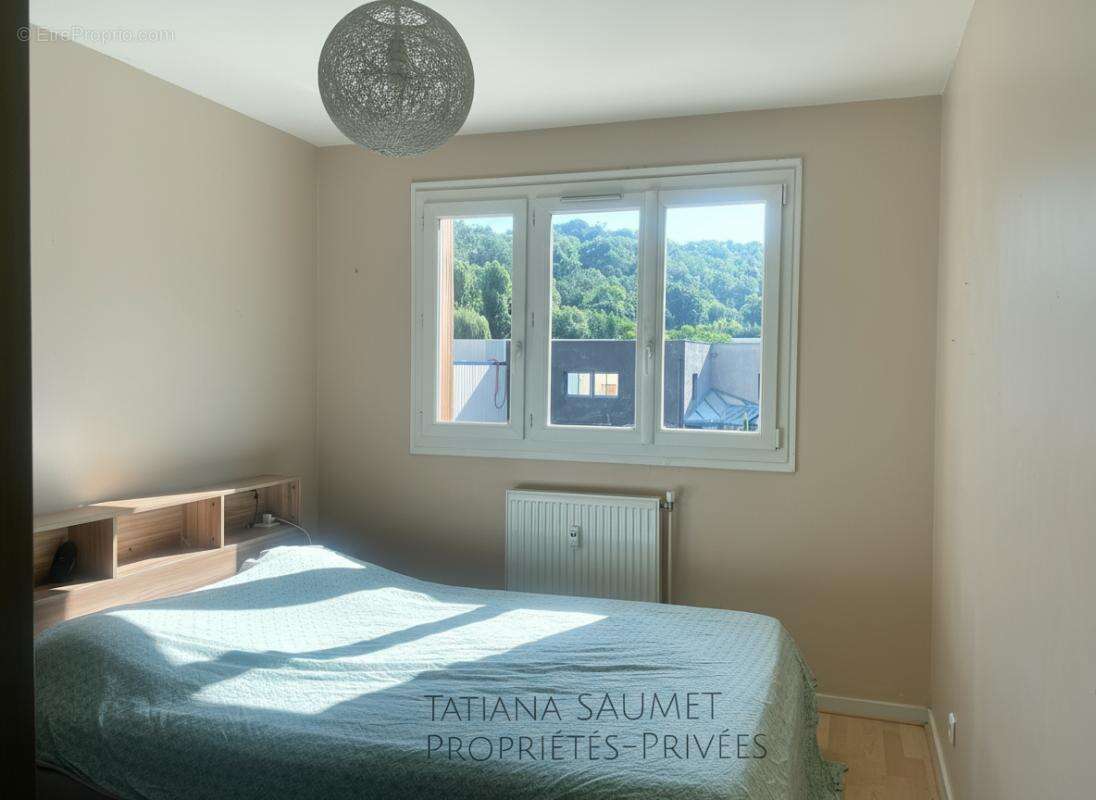 Appartement à FONTAINES-SUR-SAONE