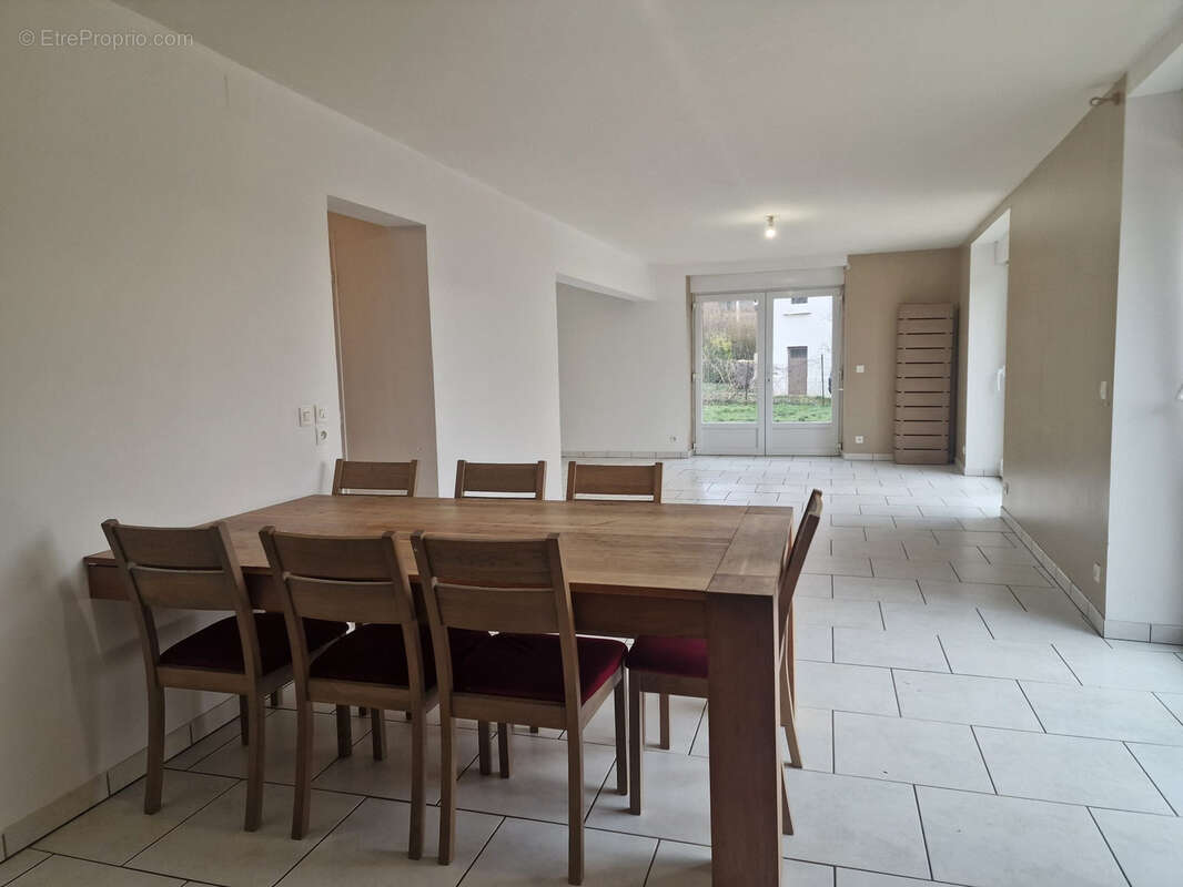 Maison à VIGNOT
