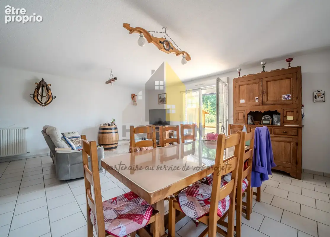 Le confort d’une maison récente au cœur d’un environnement verdoyant - photo 4