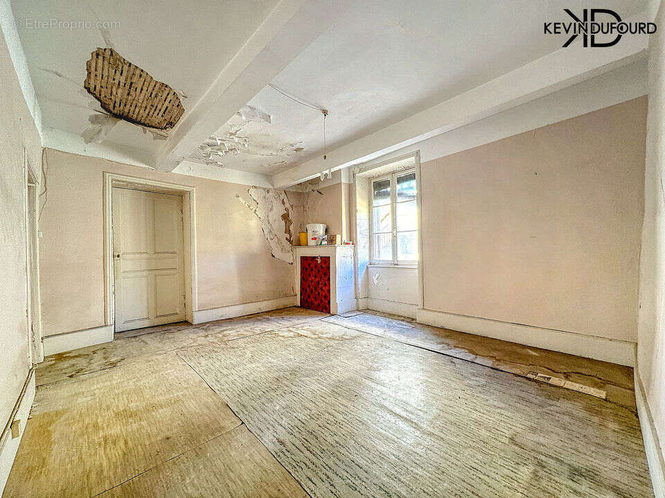 Appartement à AUBENAS