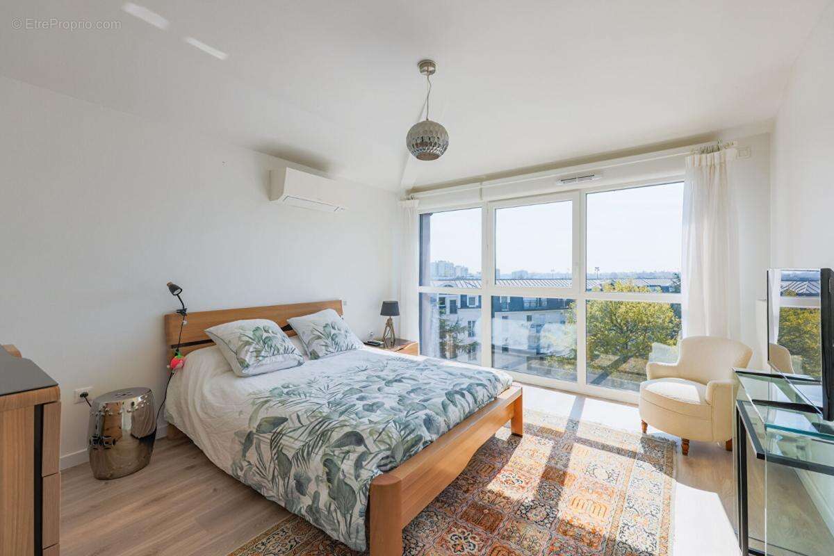 Appartement à CHATILLON