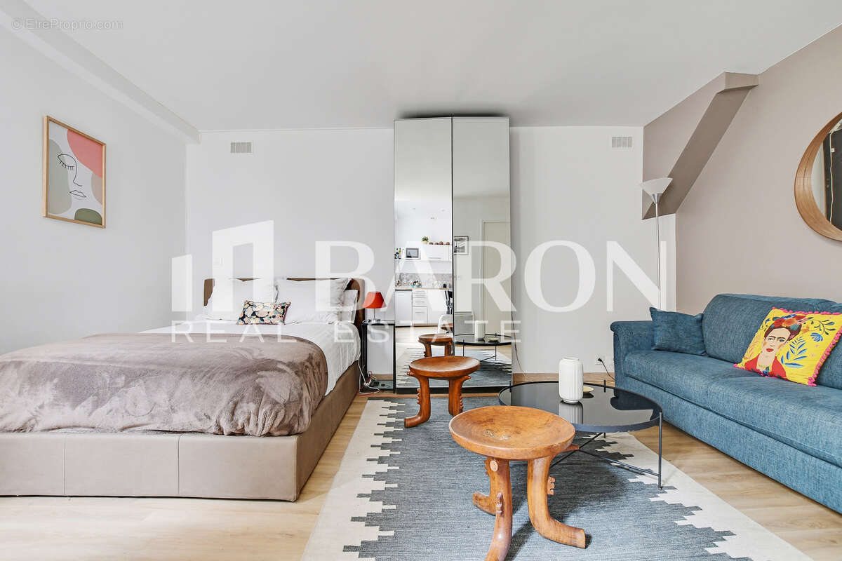 Appartement à PARIS-11E