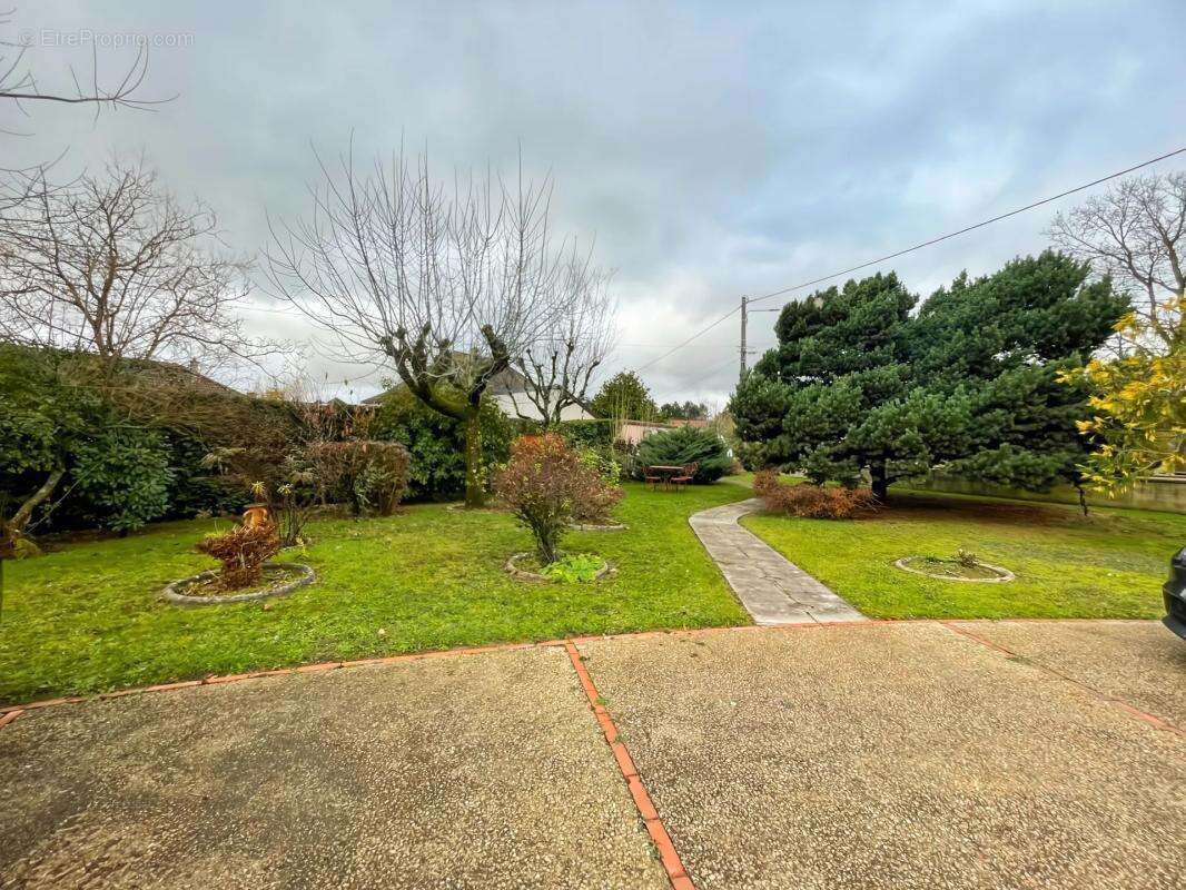 Maison à CHATILLON-COLIGNY