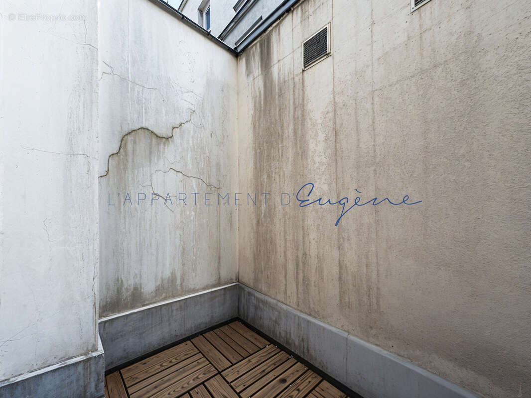 Appartement à PARIS-18E