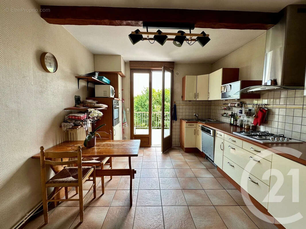 Maison à THORIGNY-SUR-MARNE