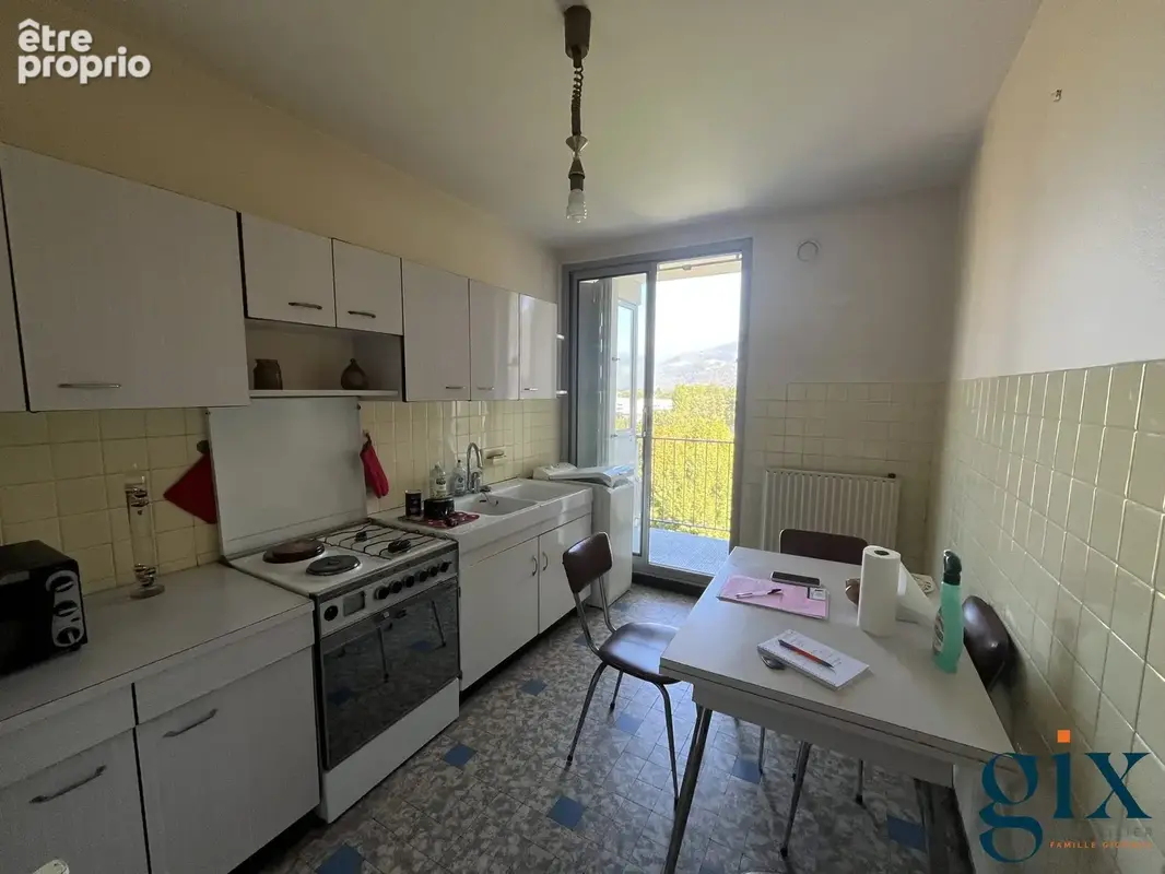 Appartement 4 pièces 79 m² à vendre à Saint-Martin-D'heres (38400) - photo 5