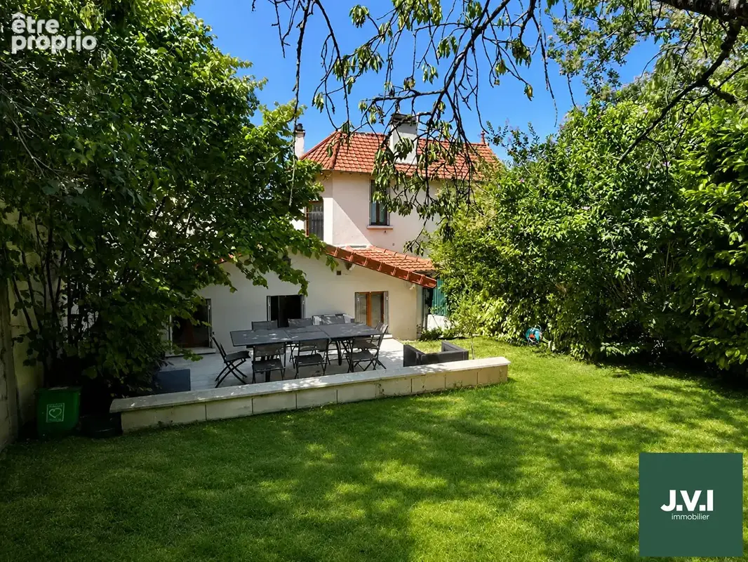 Maison Montmorency 6 pièce(s)  128.33 m2 - photo 2