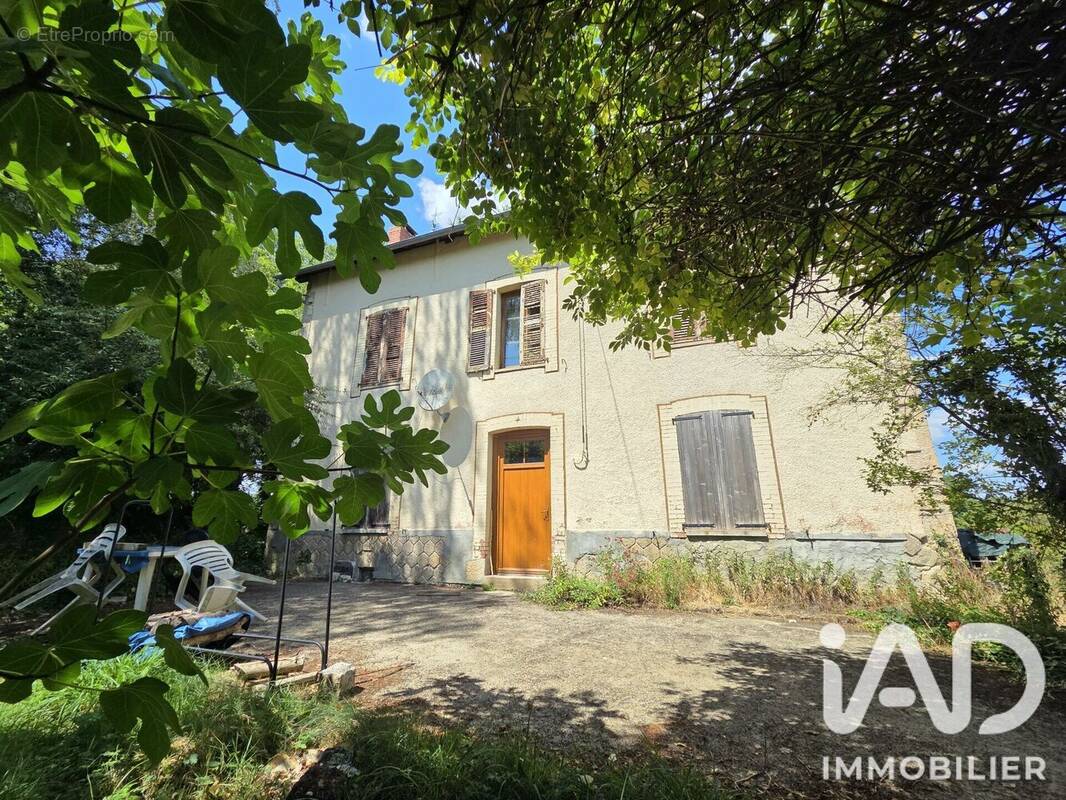 Photo 1 - Maison à SAINT-DENIS-DES-MURS