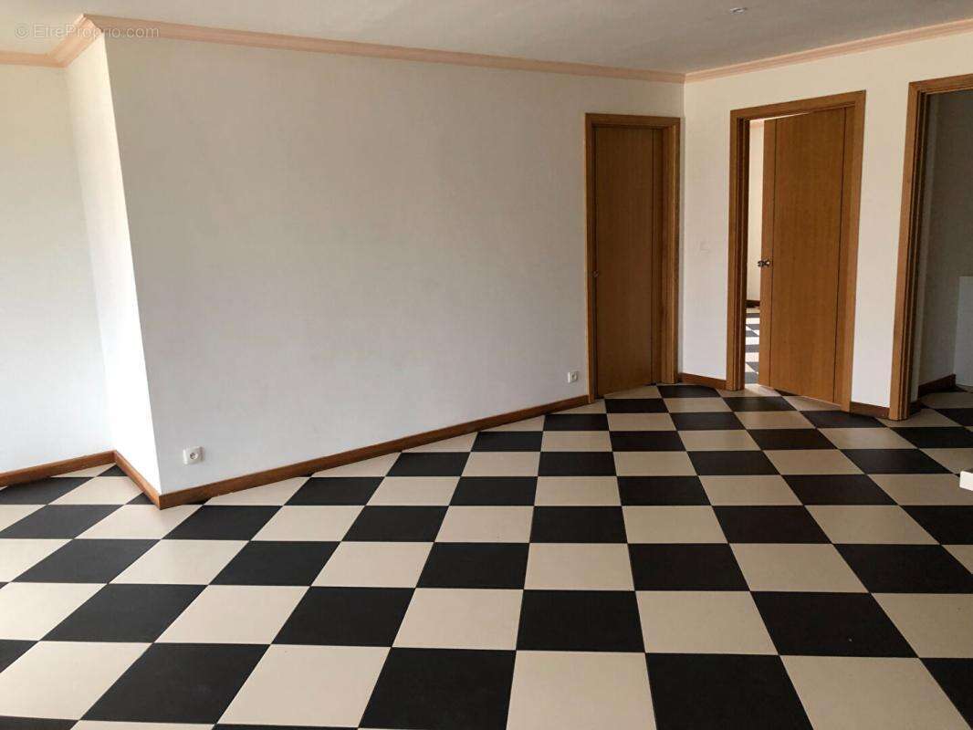 Appartements  t3 grand standing - photo 10