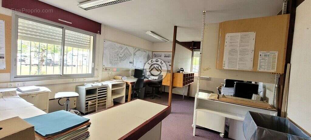 Commerce à MONT-DE-MARSAN