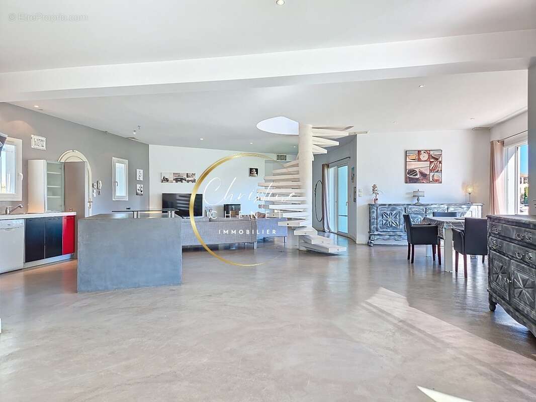 Marina 3 chambres avec appontement de 15 m - photo 13
