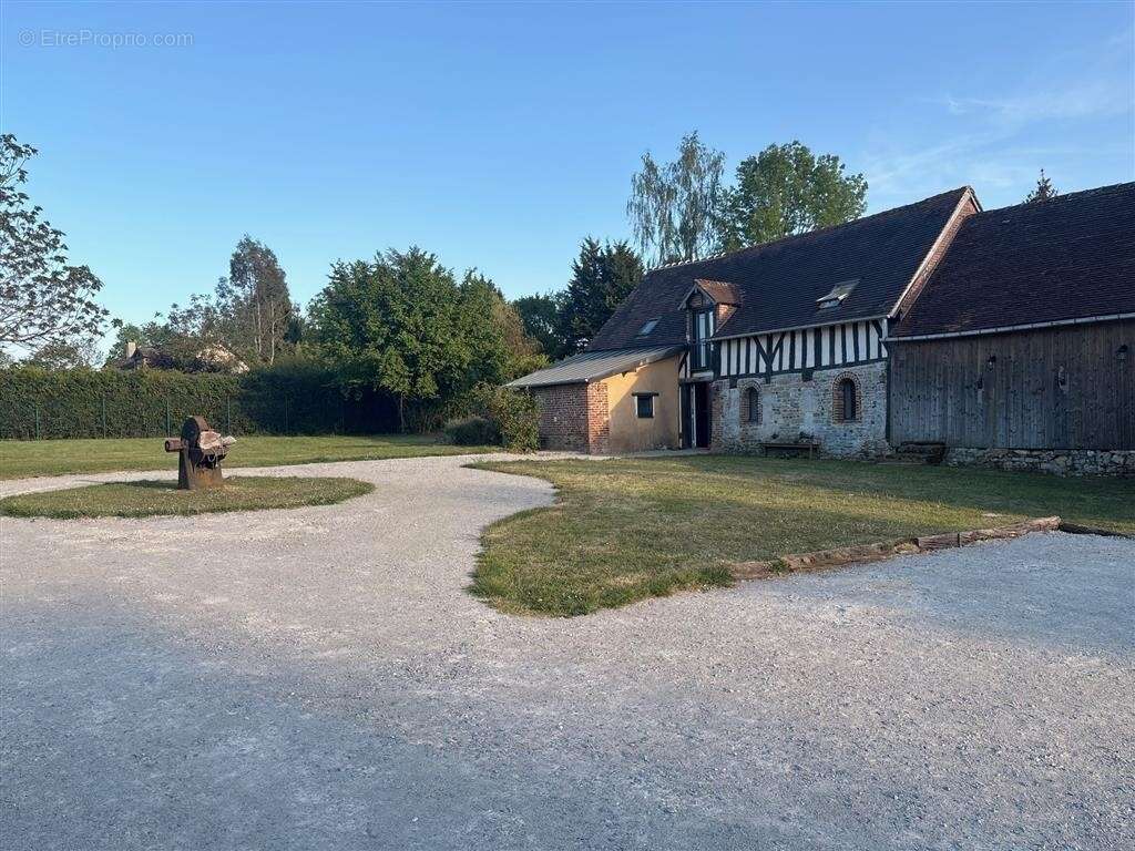 Maison à COURMENIL