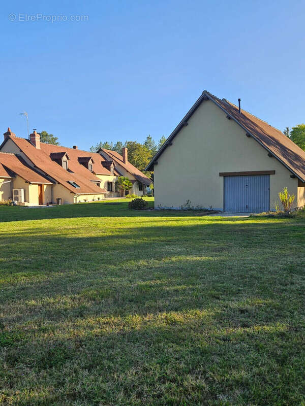 Maison à VILLEHERVIERS