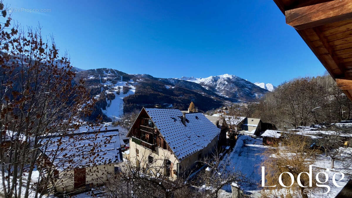 Appartement à SAINT-CHAFFREY