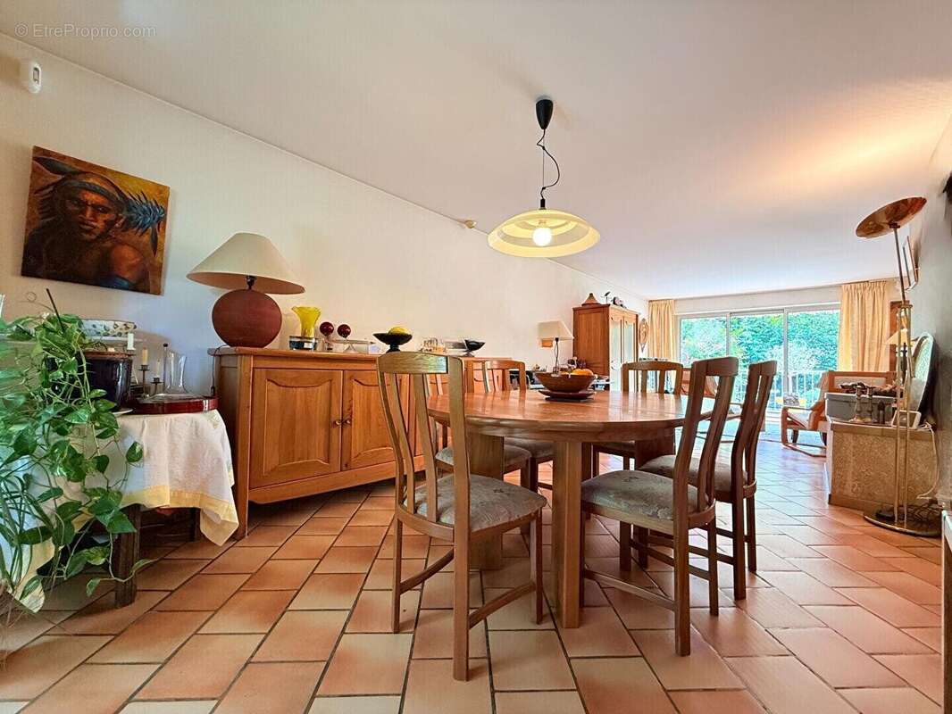 Maison à RIS-ORANGIS