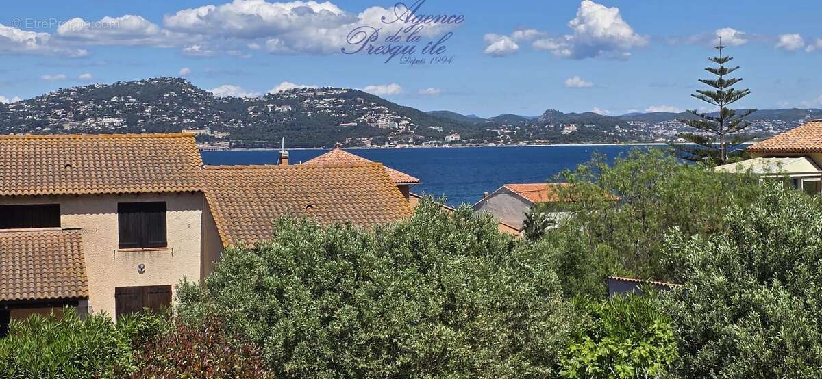 Maison à HYERES