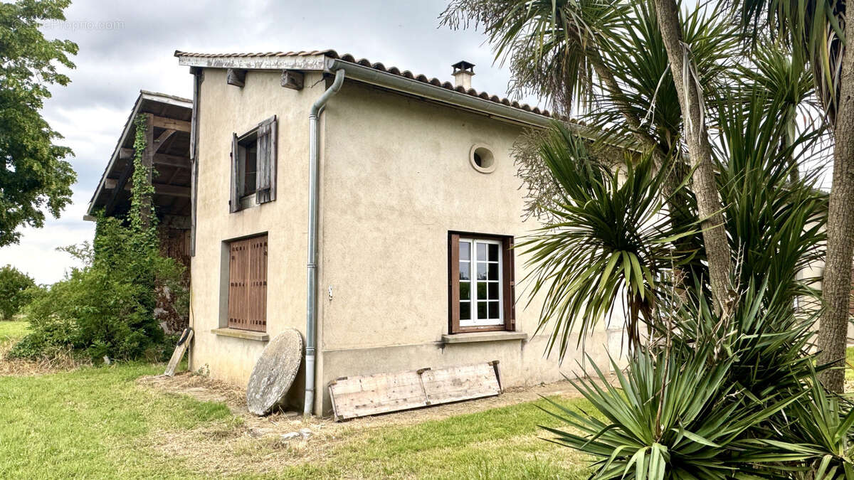Maison 6 pièces - 120m2 - photo 2